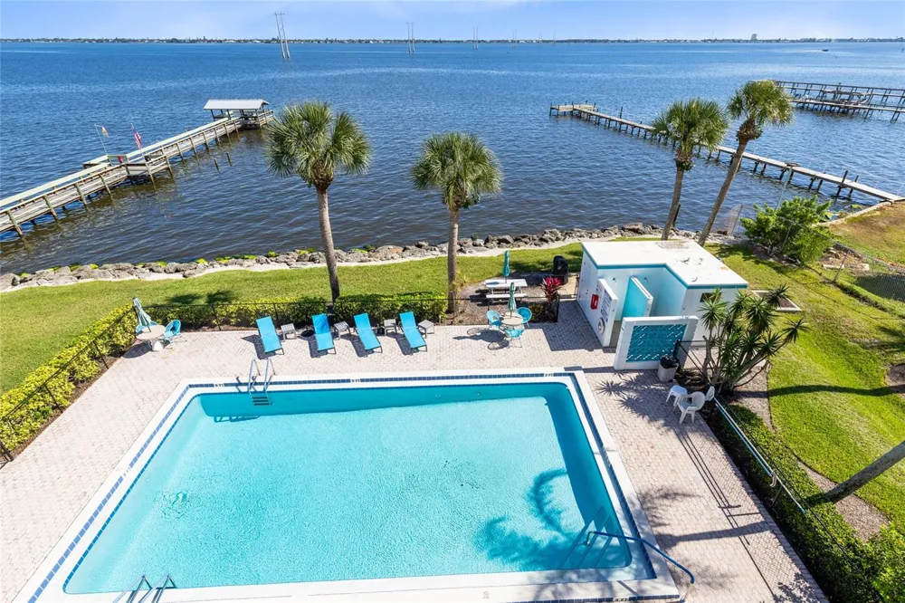 3901 DIXIE HIGHWAY NE #409 Palm Bay, FL 32905