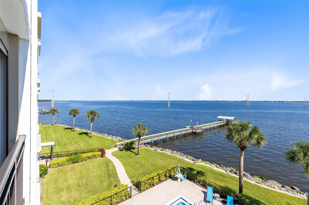 3901 DIXIE HIGHWAY NE #409 Palm Bay, FL 32905