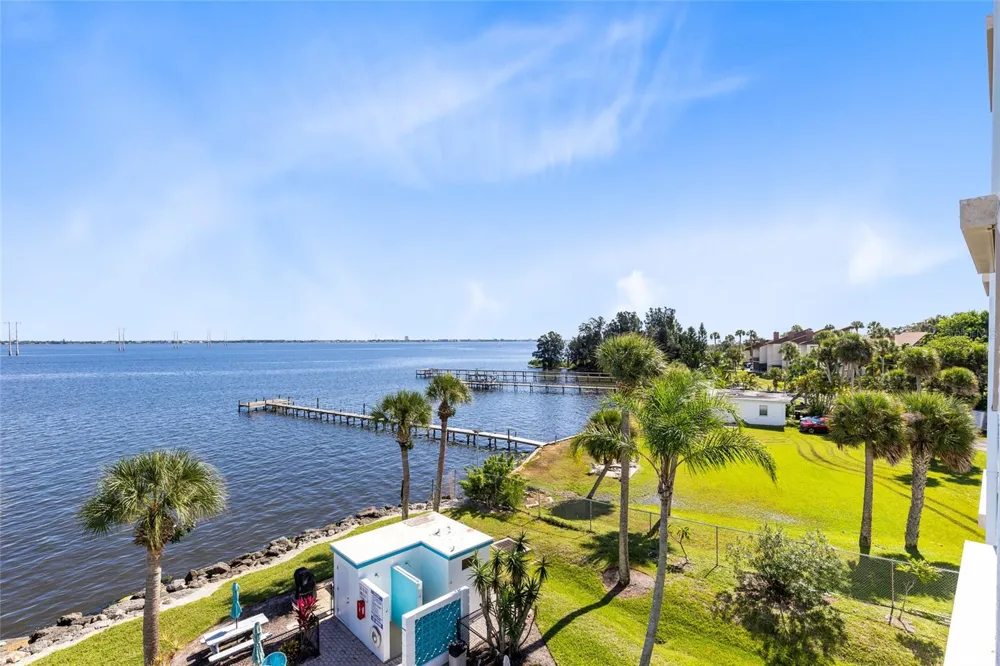 3901 DIXIE HIGHWAY NE #409 Palm Bay, FL 32905