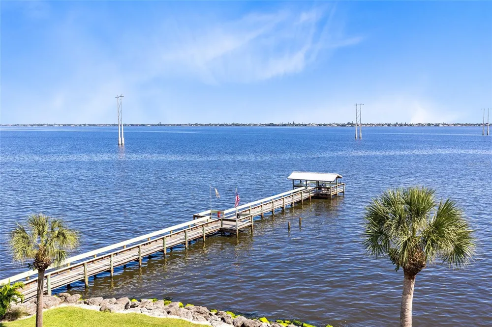 3901 DIXIE HIGHWAY NE #409 Palm Bay, FL 32905