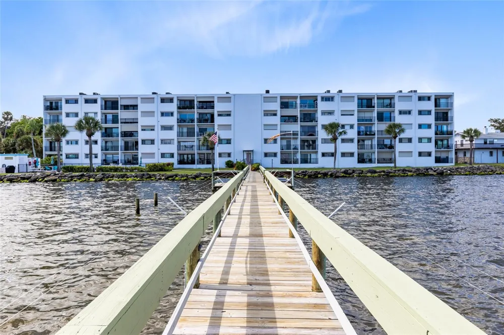 3901 DIXIE HIGHWAY NE #409 Palm Bay, FL 32905