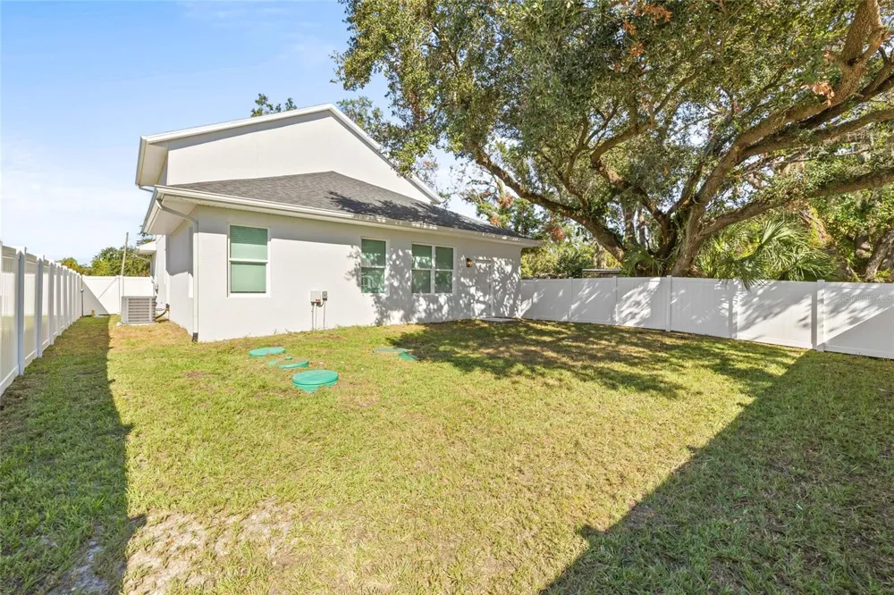 3005 E 17TH AVENUE Tampa, FL 33605