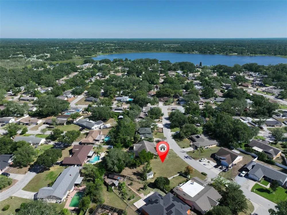1114 CLASSIC DRIVE Valrico, FL 33594