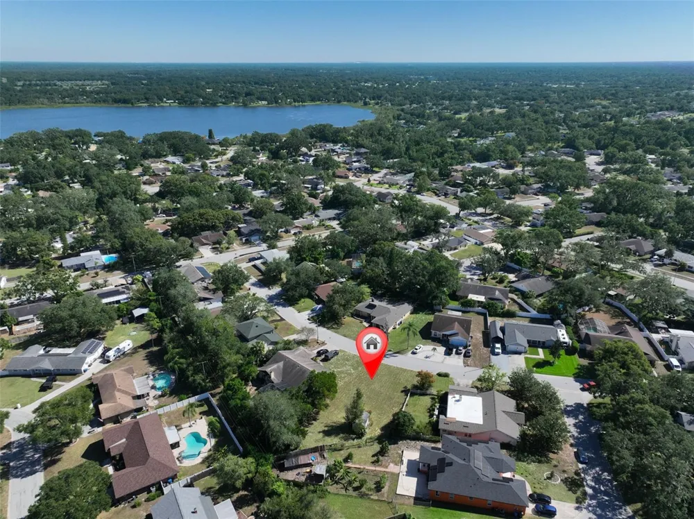1114 CLASSIC DRIVE Valrico, FL 33594