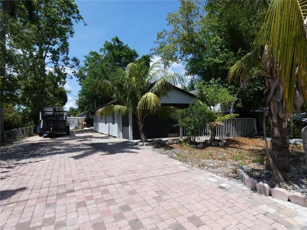 3817 PEARL STREET Fort Myers, FL 33916