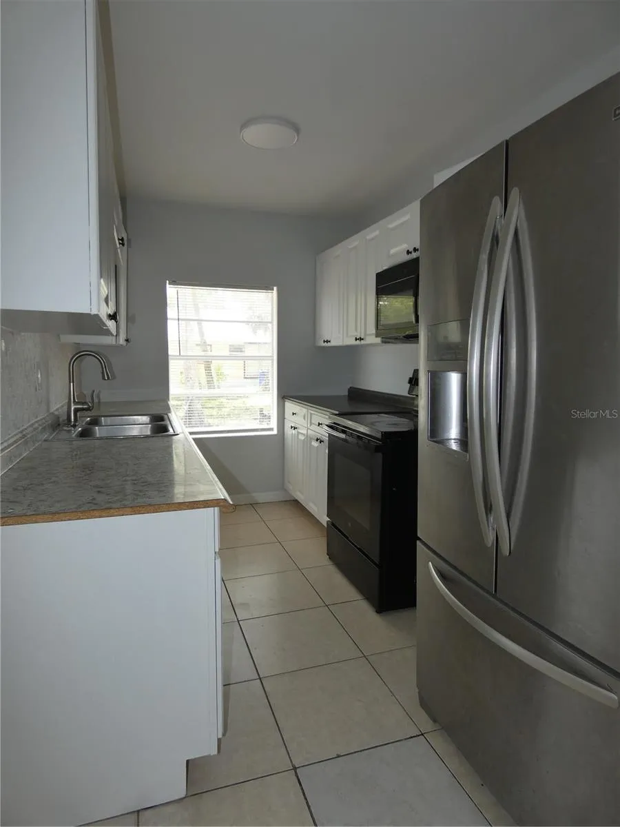 3817 PEARL STREET Fort Myers, FL 33916