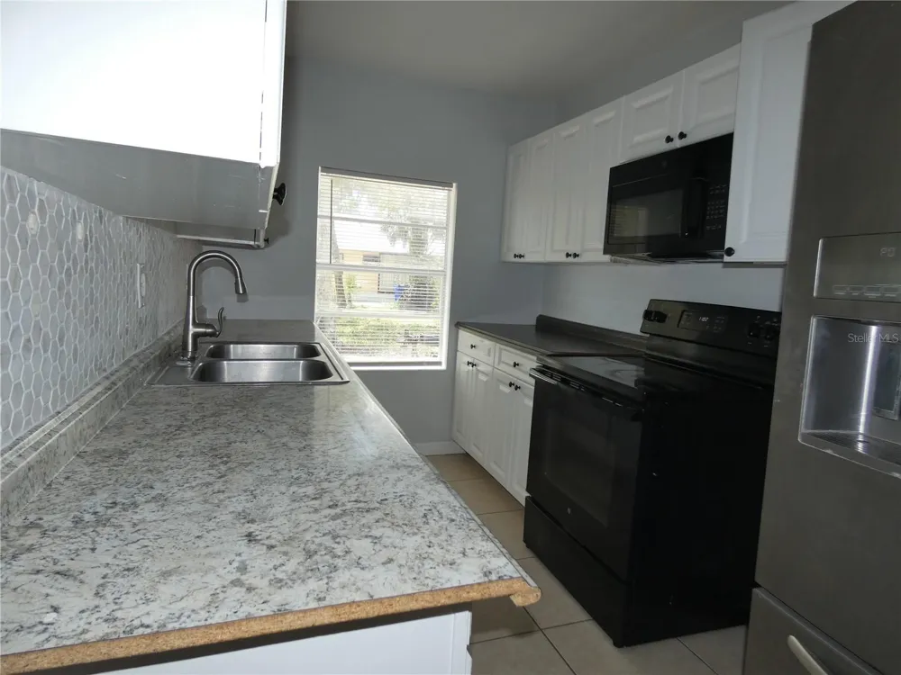 3817 PEARL STREET Fort Myers, FL 33916