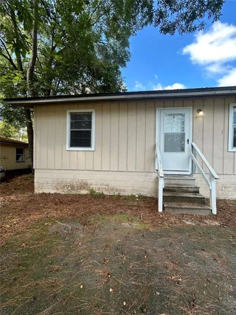 2212 SE 36TH TERRACE #A