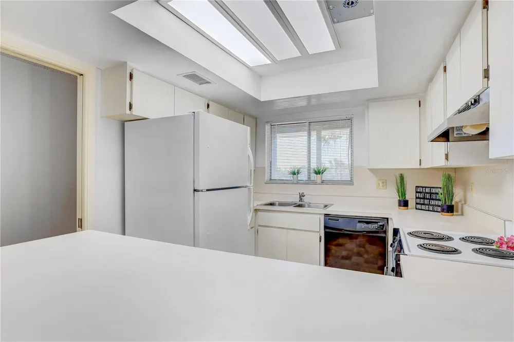 6400 FLOTILLA DRIVE #15 Holmes Beach, FL 34217