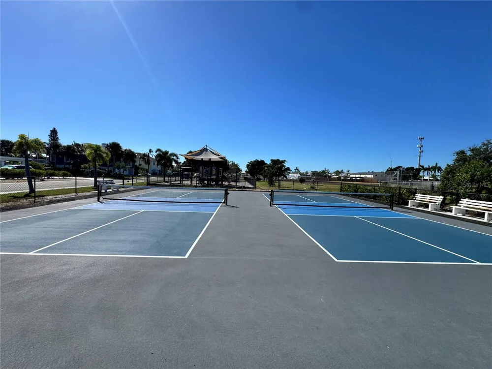 6400 FLOTILLA DRIVE #15 Holmes Beach, FL 34217