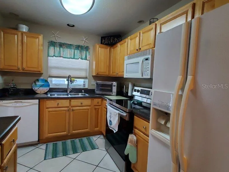3233 WOOD THRUSH DRIVE #24A Punta Gorda, FL 33950