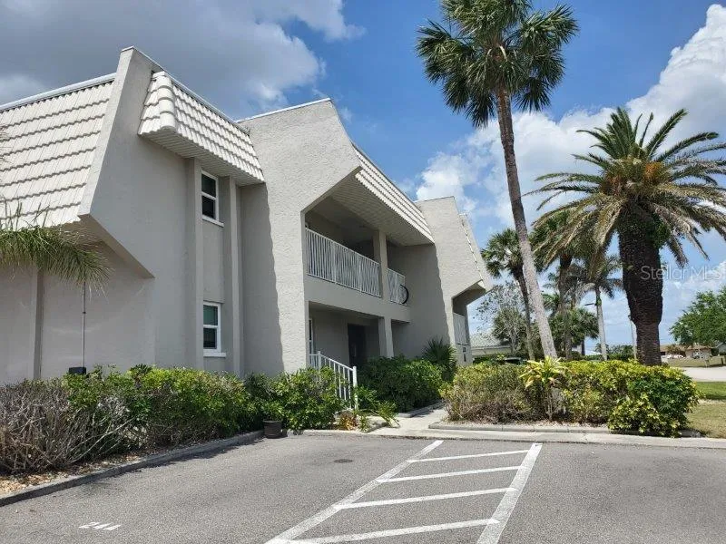 3233 WOOD THRUSH DRIVE #24A Punta Gorda, FL 33950