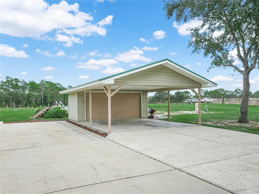 3963 MAMMOTH GROVE ROAD Lake Wales, FL 33898