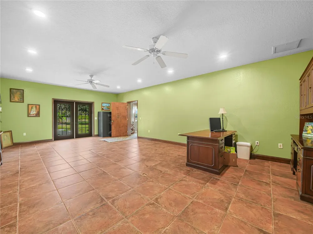 3963 MAMMOTH GROVE ROAD Lake Wales, FL 33898