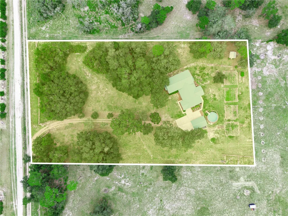 3963 MAMMOTH GROVE ROAD Lake Wales, FL 33898