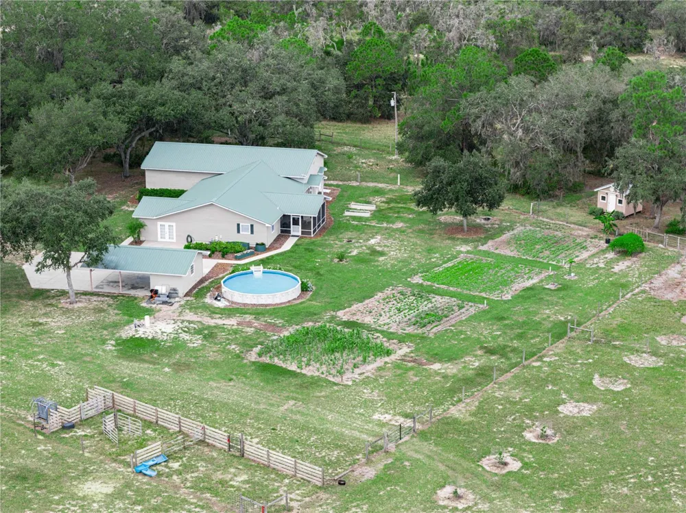 3963 MAMMOTH GROVE ROAD Lake Wales, FL 33898