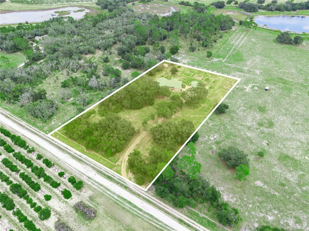 3963 MAMMOTH GROVE ROAD Lake Wales, FL 33898