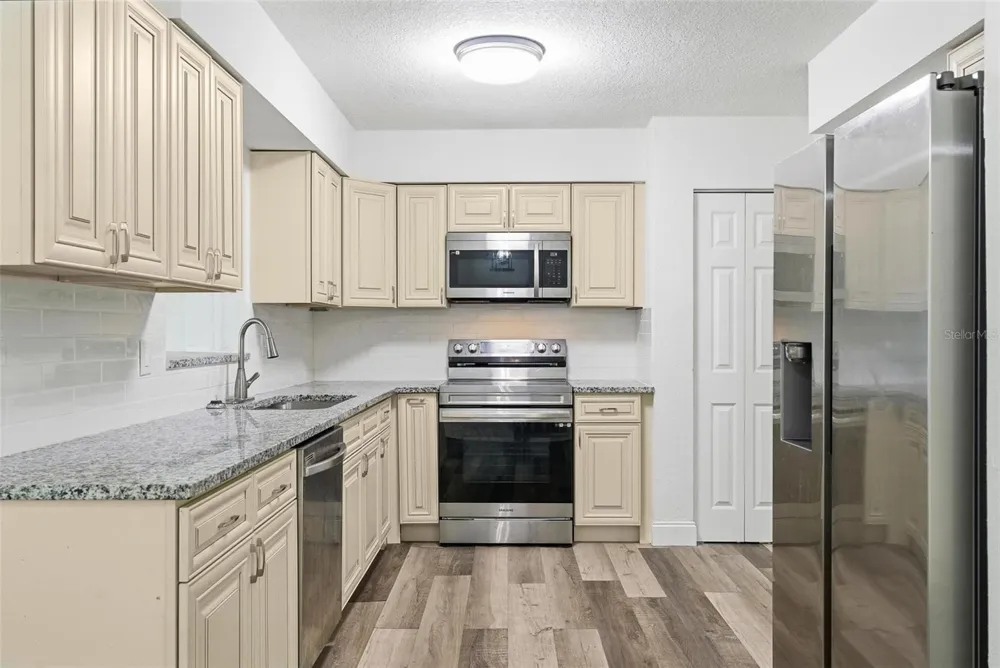 1598 3RD STREET Daytona Beach, FL 32117