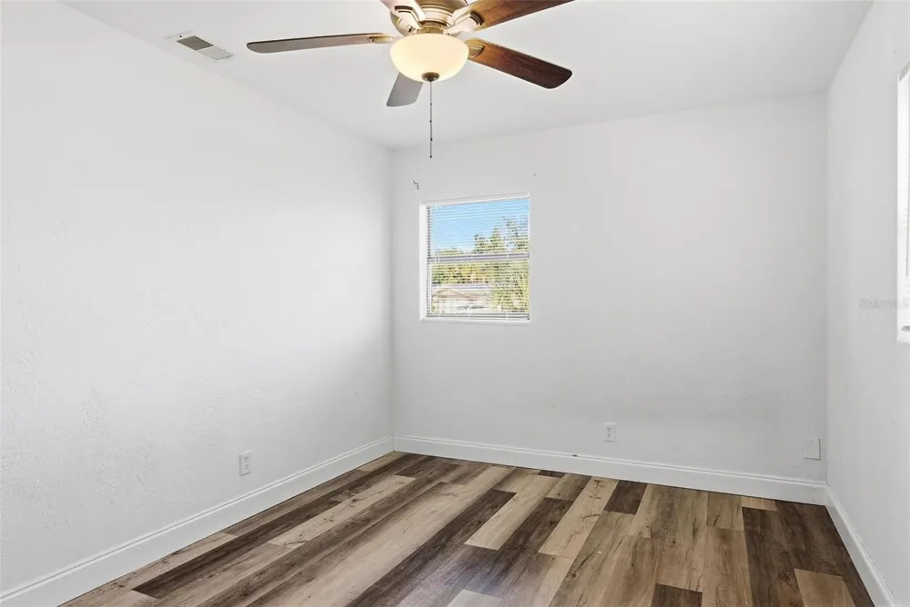 1598 3RD STREET Daytona Beach, FL 32117