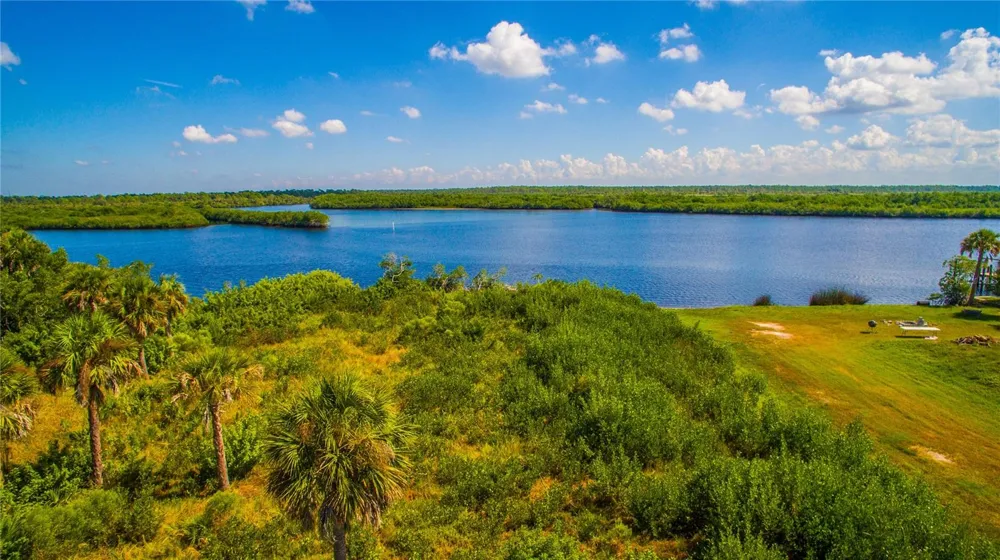 DEER COURT Venice, FL 34293