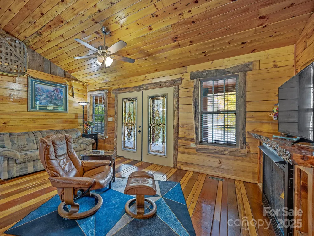 1640, 1641, 1642 River Road Hot Springs, NC 28743