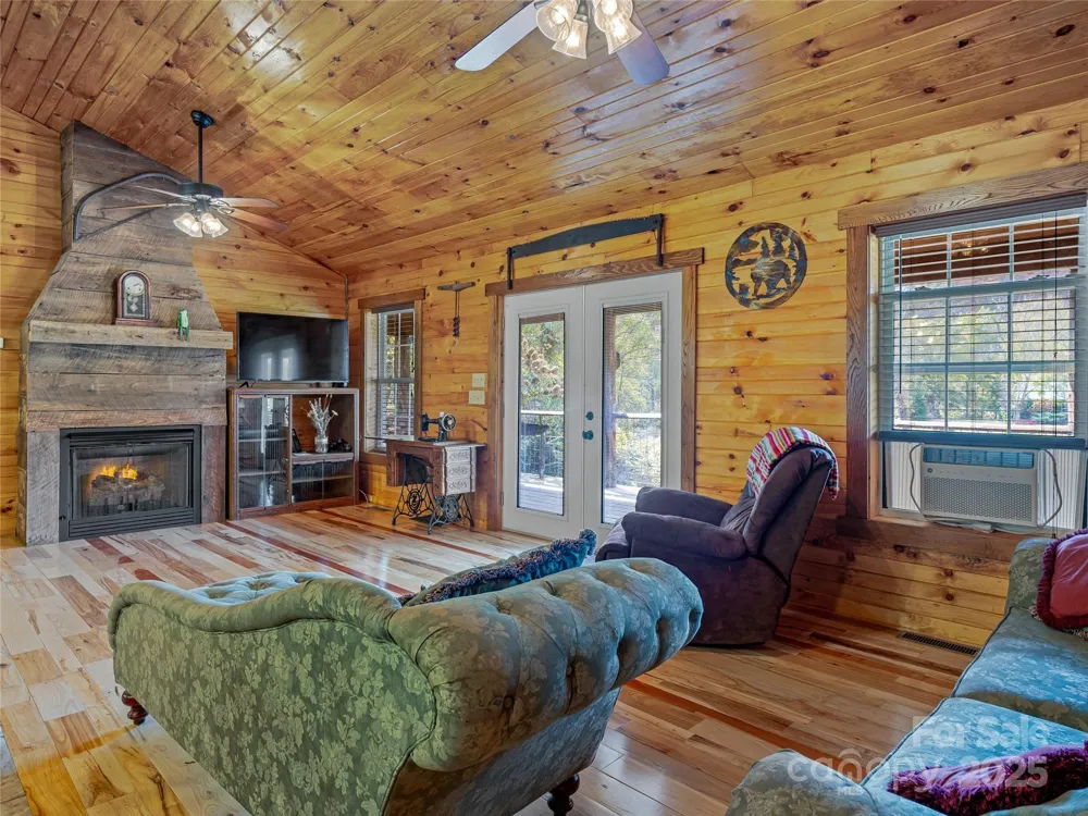 1640, 1641, 1642 River Road Hot Springs, NC 28743