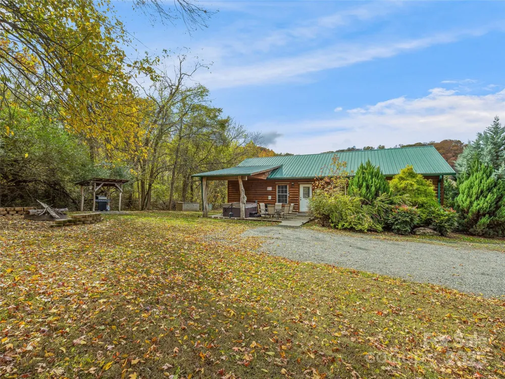 1640, 1641, 1642 River Road Hot Springs, NC 28743