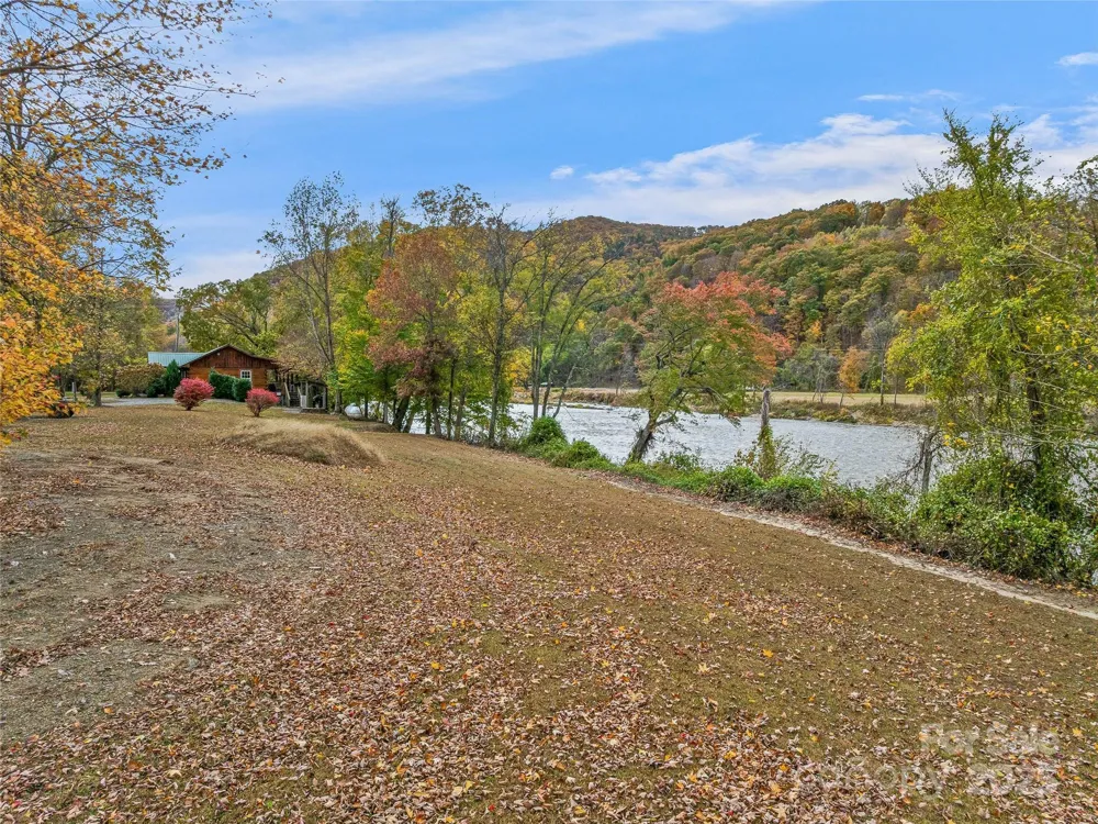 1640, 1641, 1642 River Road Hot Springs, NC 28743