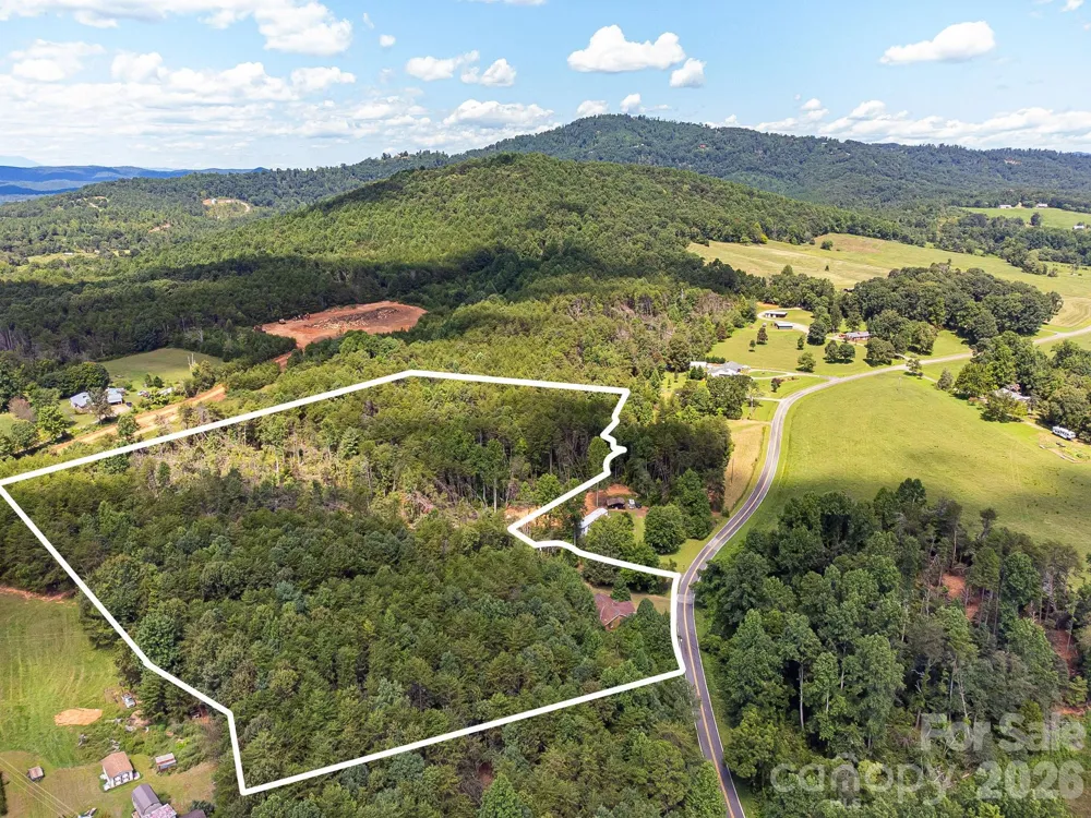 211 Luckadoo Road Bostic, NC 28018