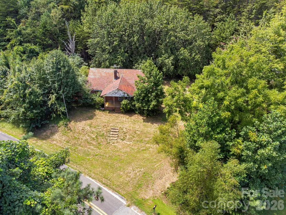 211 Luckadoo Road Bostic, NC 28018