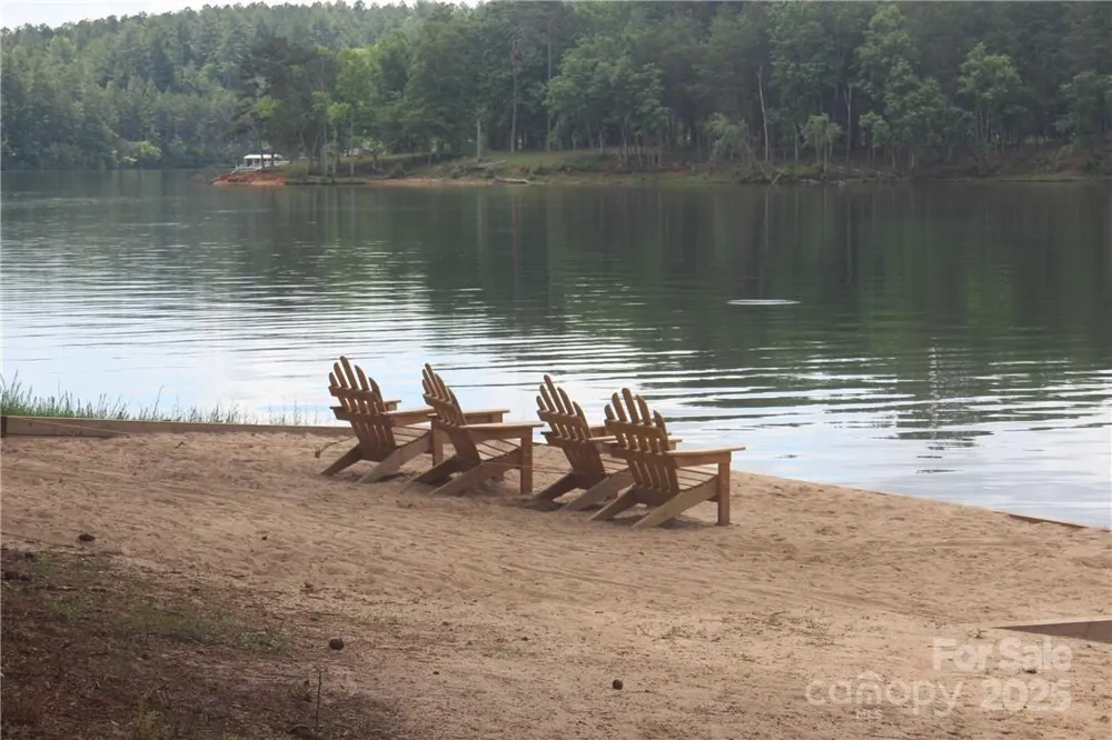 1656 Coveside Drive #148 Granite Falls, NC 28630