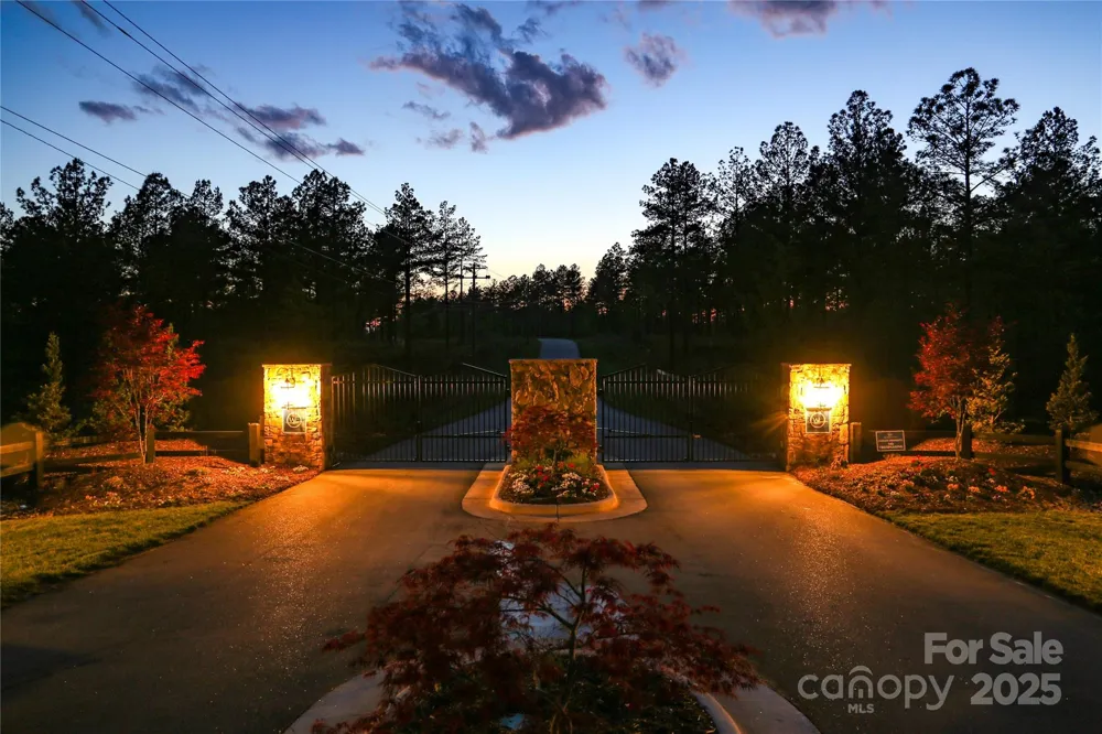 1656 Coveside Drive #148 Granite Falls, NC 28630