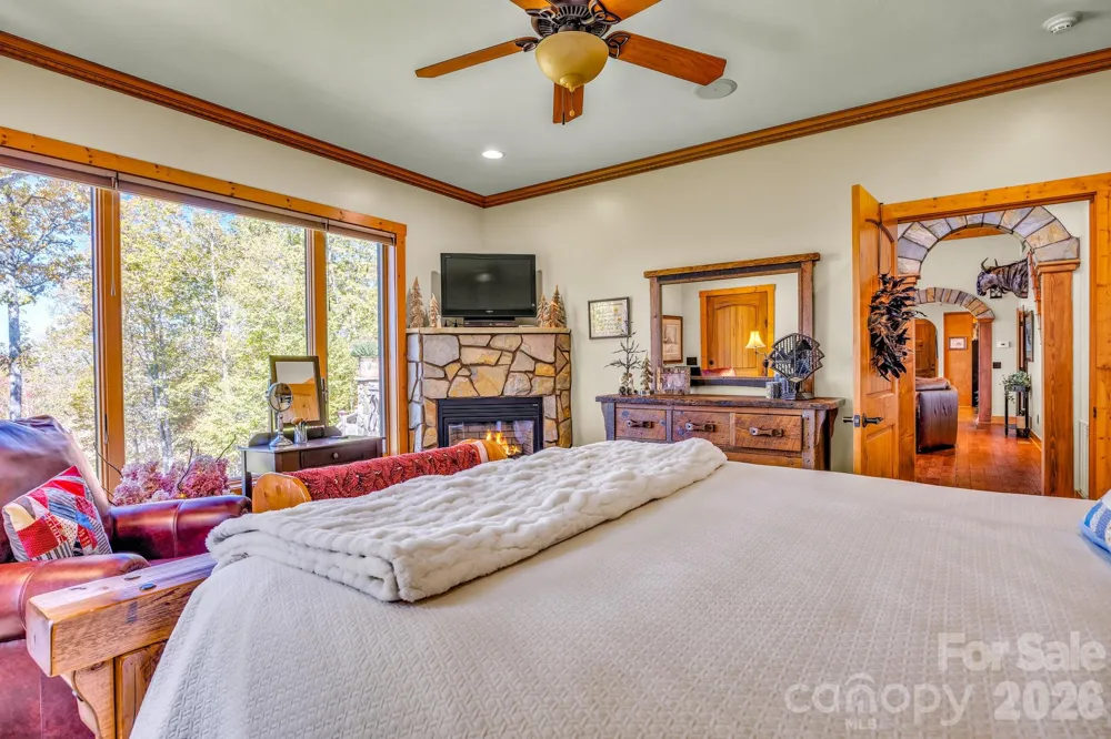 2650 Carson Woods Road Laurel Springs, NC 28644