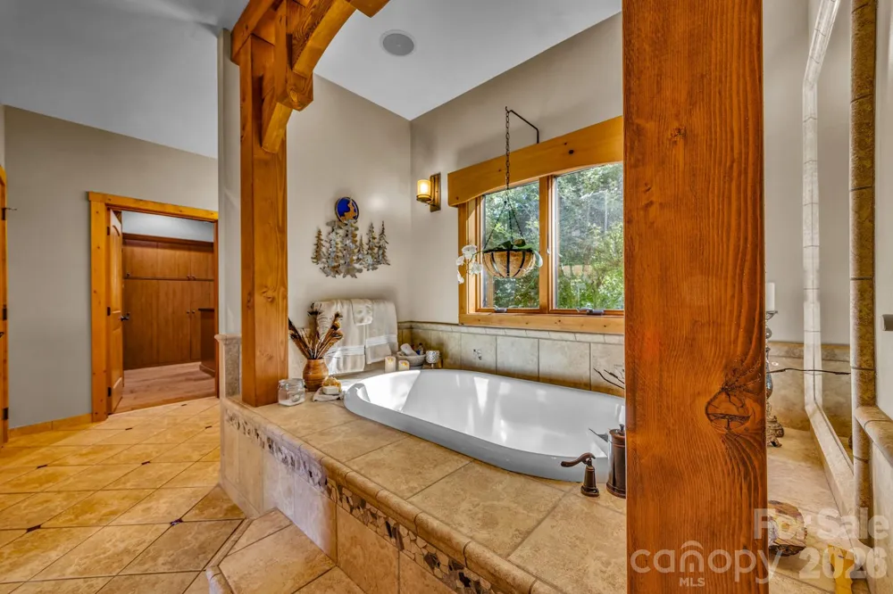 2650 Carson Woods Road Laurel Springs, NC 28644