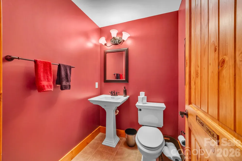 2650 Carson Woods Road Laurel Springs, NC 28644