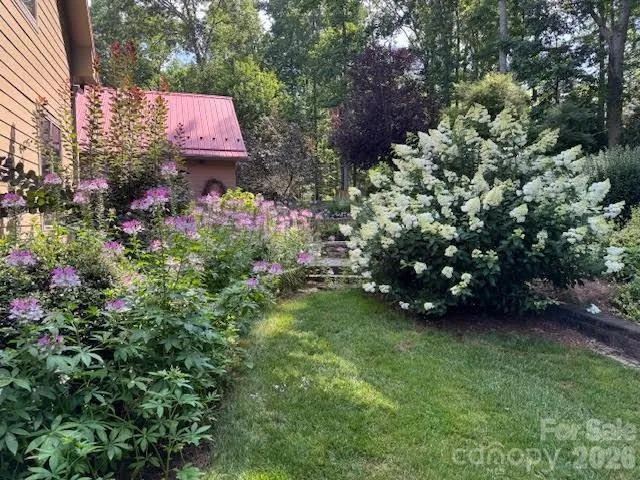 2650 Carson Woods Road Laurel Springs, NC 28644