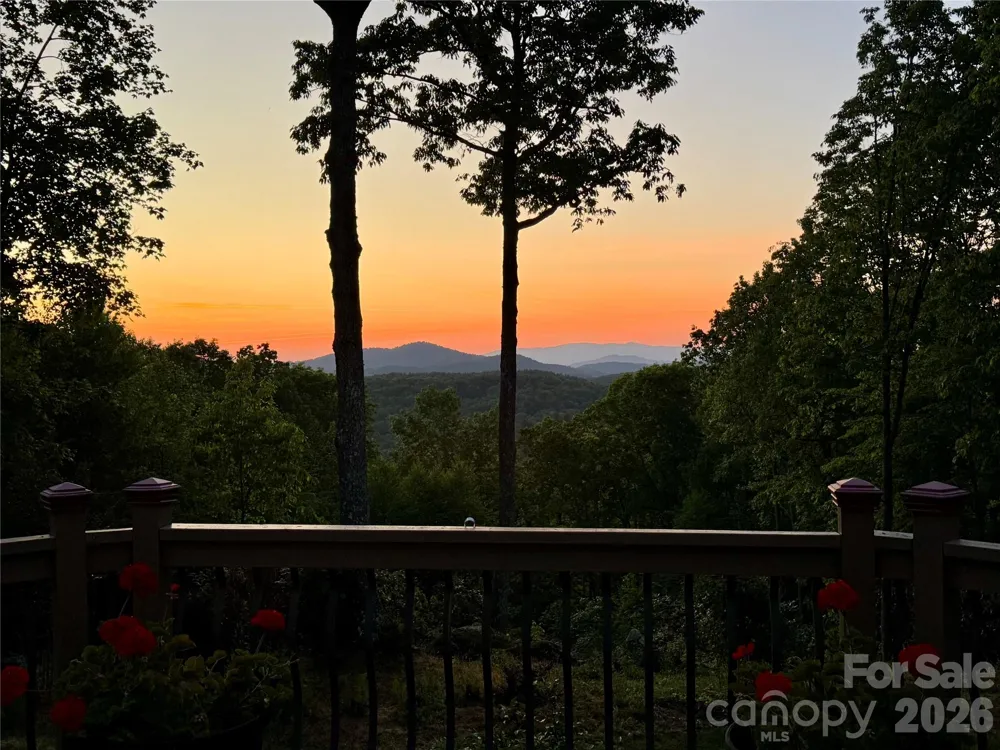 2650 Carson Woods Road Laurel Springs, NC 28644
