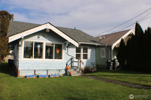 315 Eklund Avenue