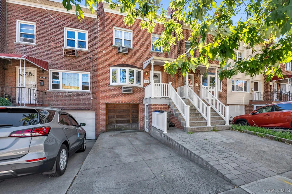 1554 McDonald Street Bronx, NY 10461