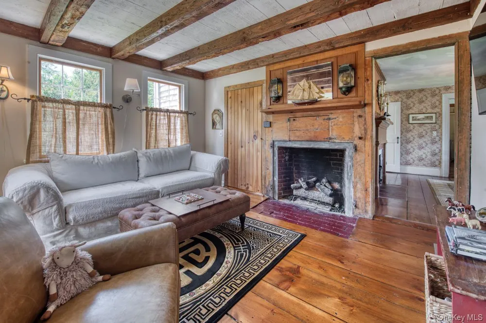 7635 Main Bayview Road Southold, NY 11971