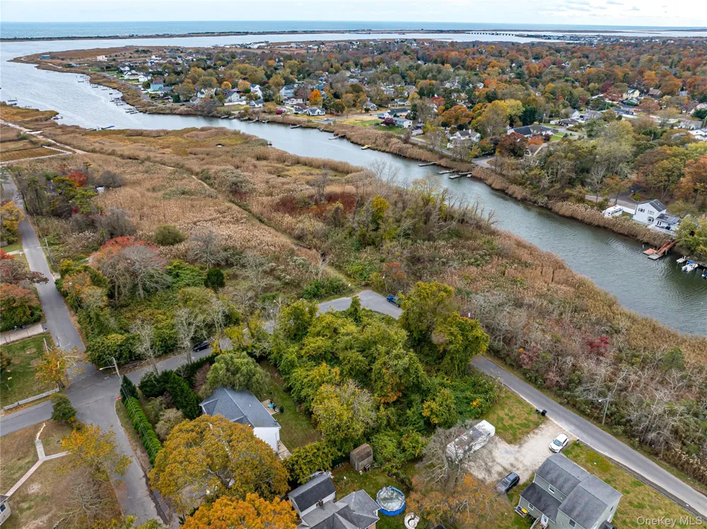 W Riviera Road Mastic Beach, NY 11951