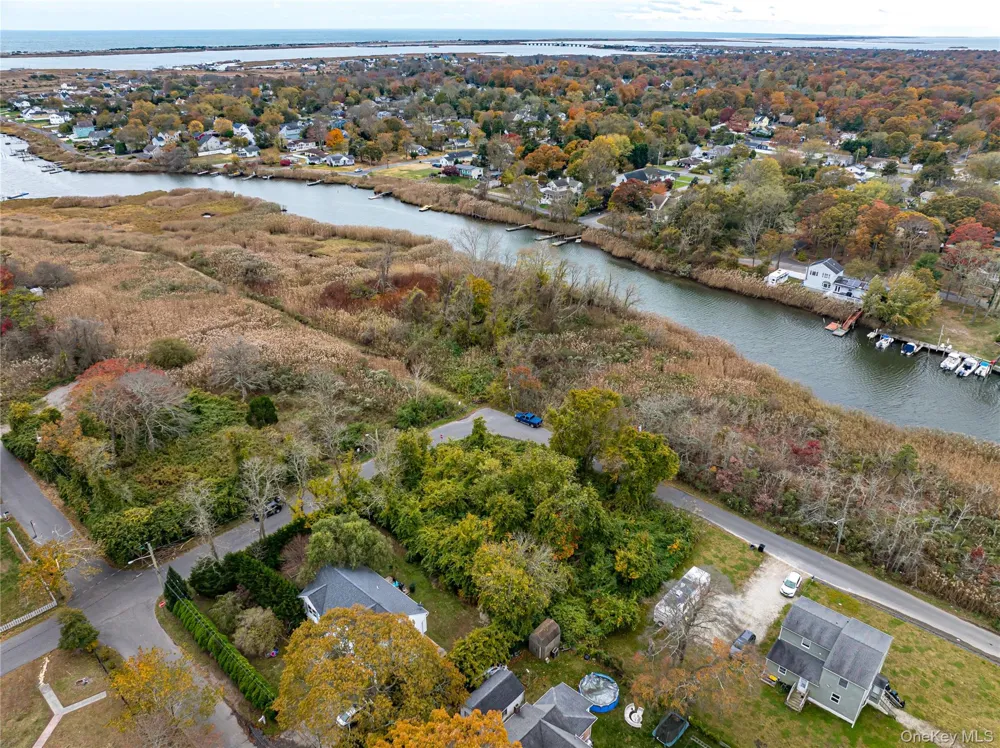 W Riviera Road Mastic Beach, NY 11951