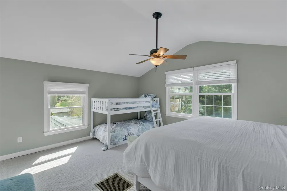 345 Colonial Road Southold, NY 11971