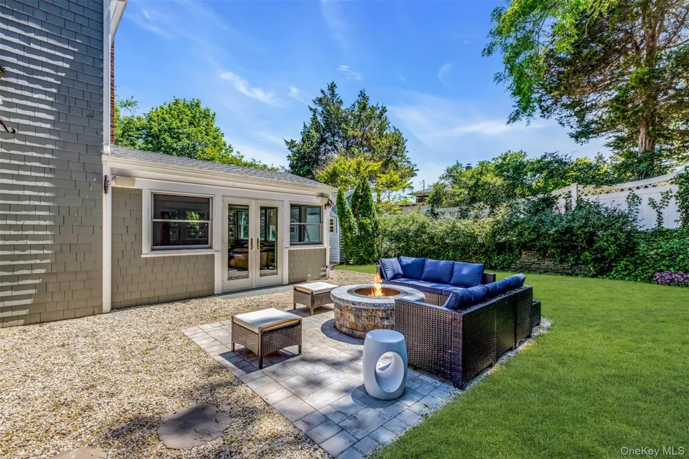 345 Colonial Road Southold, NY 11971