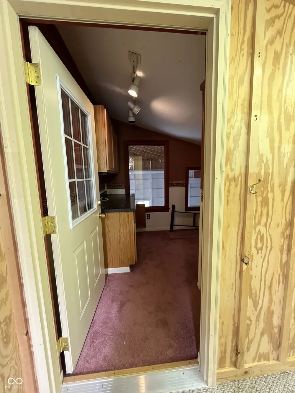4007 E State Road 46 Nashville, IN 47448