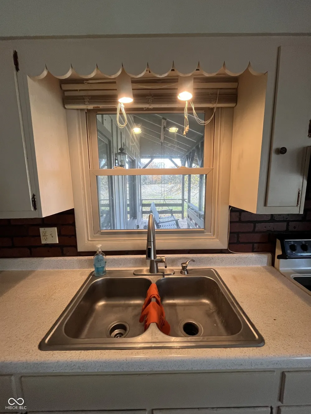 4007 E State Road 46 Nashville, IN 47448