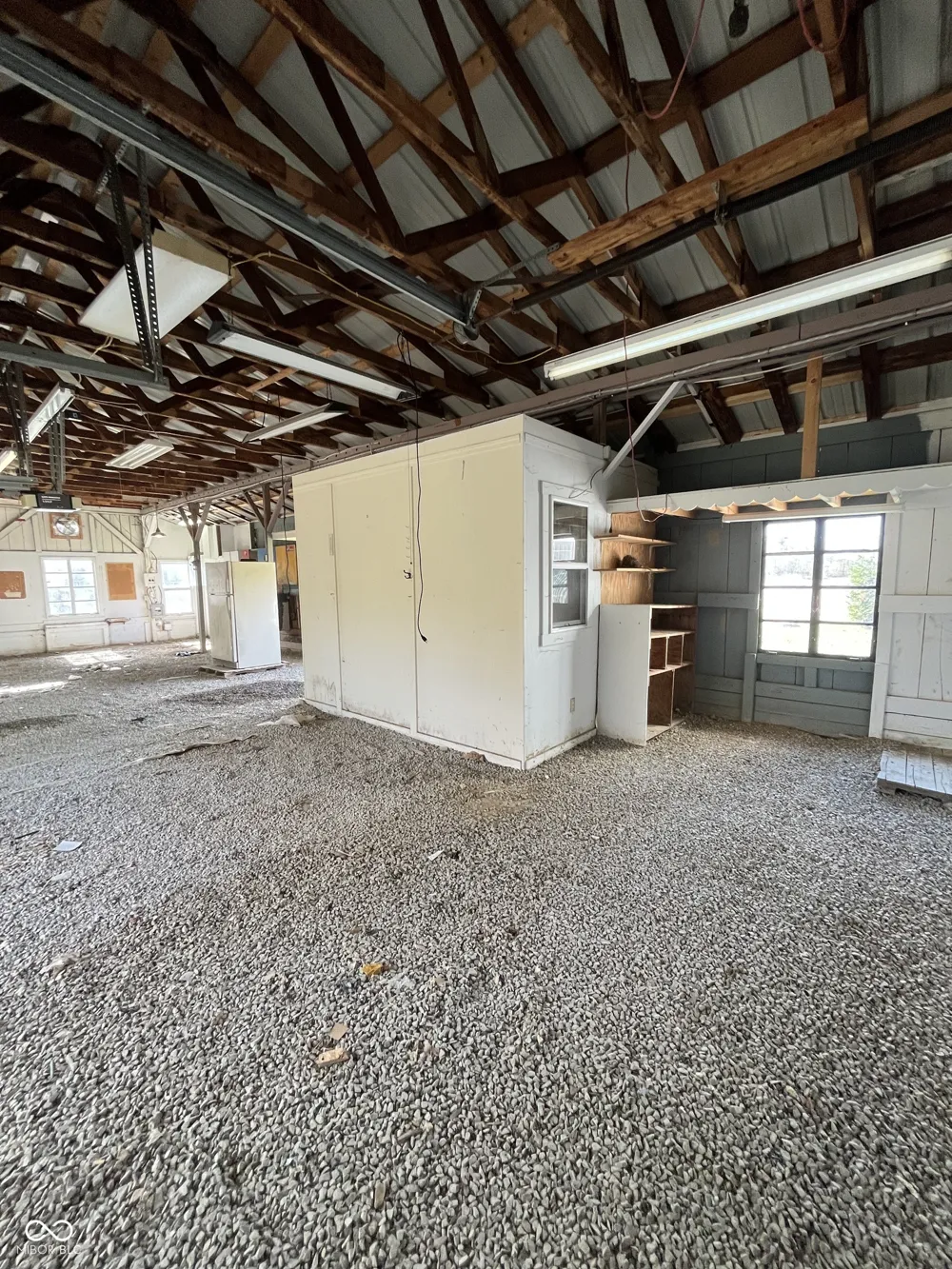 4007 E State Road 46 Nashville, IN 47448