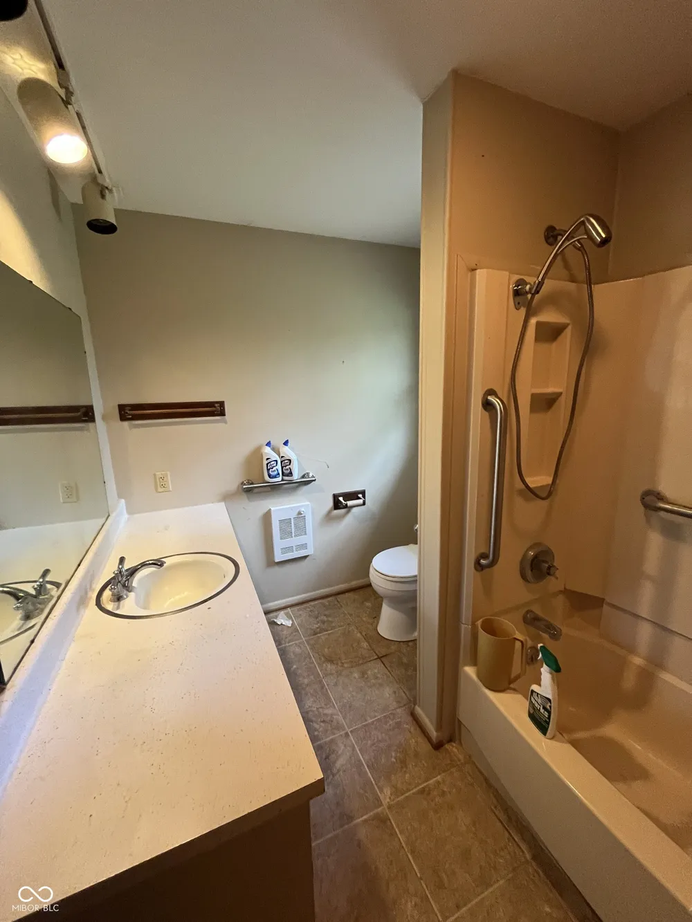 4007 E State Road 46 Nashville, IN 47448