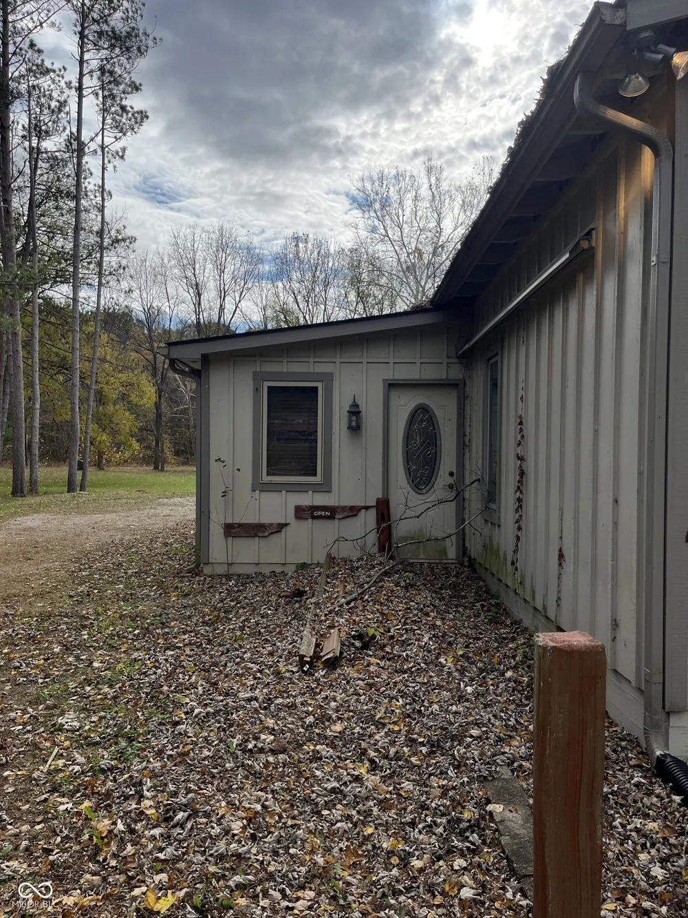 4007 E State Road 46 Nashville, IN 47448