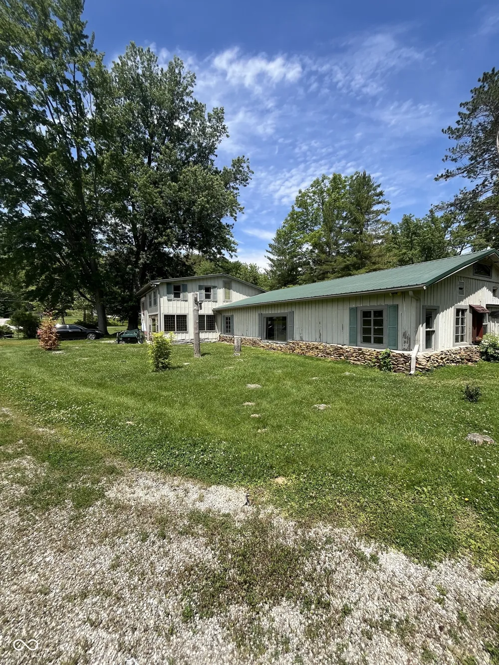 4007 E State Road 46 Nashville, IN 47448
